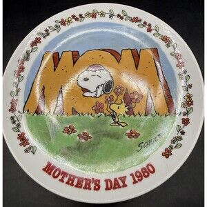 Snoopy Peanuts Mother’s Day Plate 1980 Ltd Ed Numbered